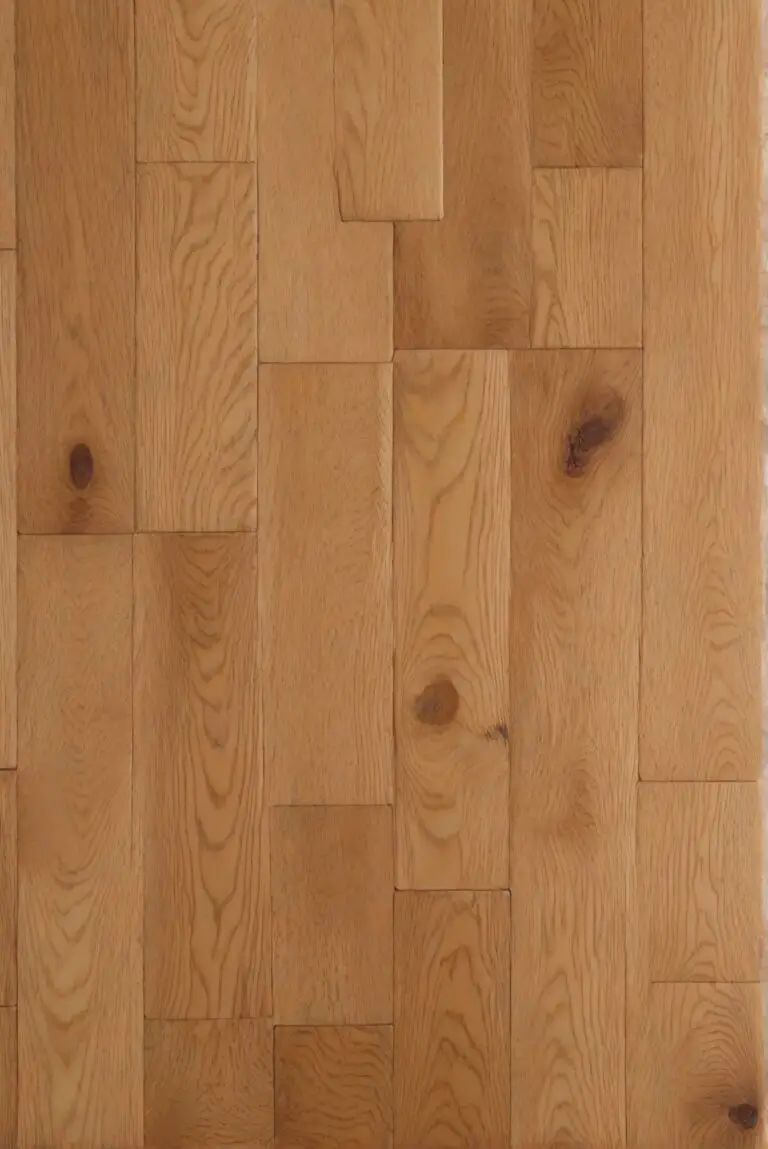 What Is the Best Backsplash for Oak Floors?